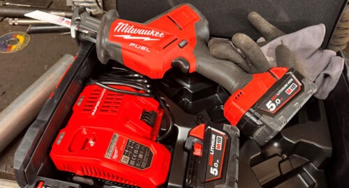 Säbelsäge M18 FHZ – Exakt schneiden