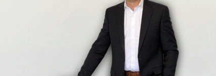 Richard Bezzant ist neuer Marketing-Direktor Lkw und Bus bei Hankook Richard Bezzant ist neuer Marketing-Direktor Lkw und Bus bei Hankook