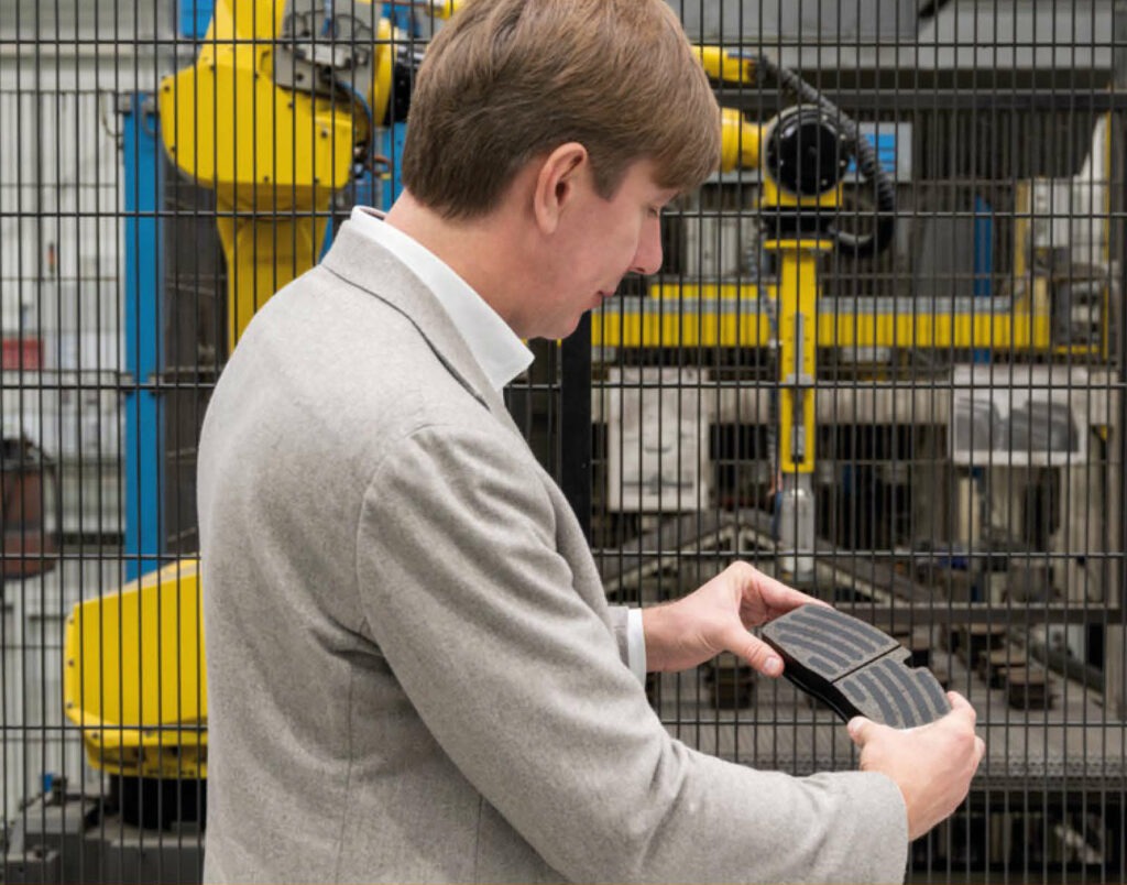 Lumag Bremsbelag Qualitätskontrolle