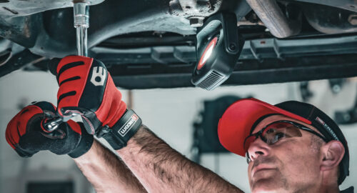 FACOM:  ‚Runde‘, verrostete Schrauben und Muttern besser lösen