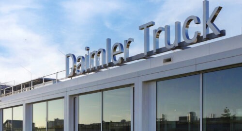 Daimler Truck verkaufte 2025 422.510 Lkw und Busse