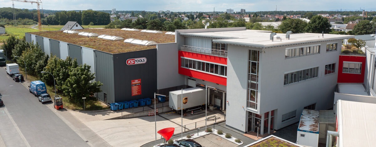 Aus der Garage zum Global-Player